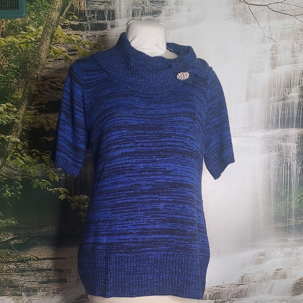 Design 365 Womens XL Classic Acrylic Blue Black Sweater With Pin Jewelry